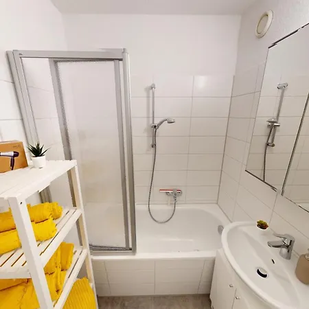 Апартаменты Family-apartment Mit Balkon Und Wlan Хемниц